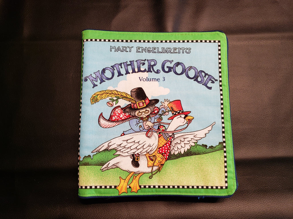 Mary Engelbreit's Mother Goose Cloth Book: Washable Baby Nursery Rhymes