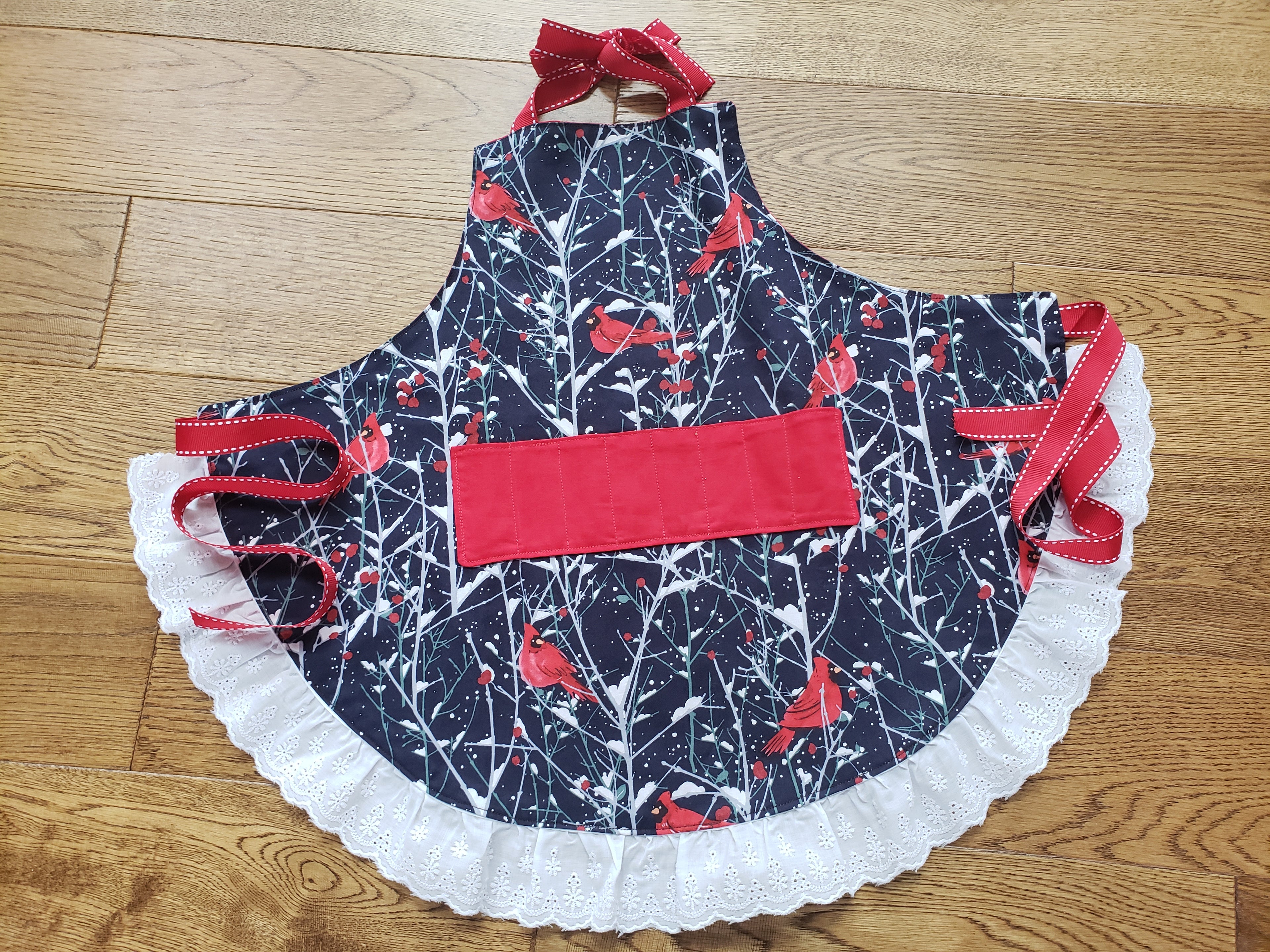 Reversible Apron-Cardinals